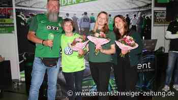 Abschied vom VfL Wolfsburg: Gifhorner feiert mit Fans