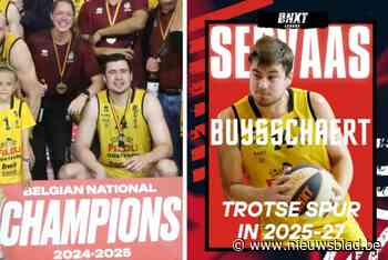 Servaas Buysschaert van Filou Oostende naar Kortrijk Spurs