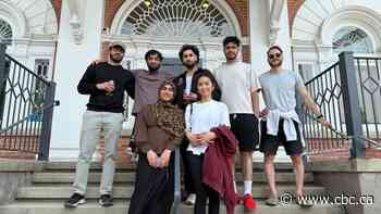 From clinics to culinary tours to laser tag: How this Ontario city is wooing future doctors