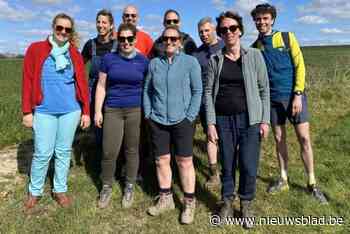 Rita stapt samen met vrienden voor ALS Liga en overleden broer: “Onderzoek belangrijk, zodat deze ziekte niet automatisch tot de dood leidt”