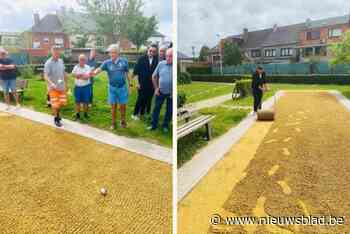 Nieuwe petanquebaan op Kruisbeekveld eindelijk een feit na vier jaar wachten