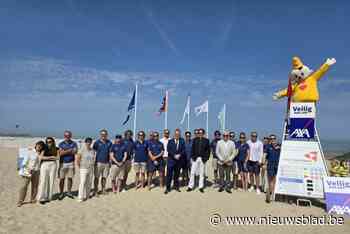 Strandredders geven aftrap van zomerseizoen met goede raad: “De zee is geen zwembad, wees altijd voorzichtig”