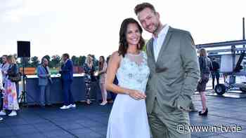 Aber nicht die Bachelorette!: RTL-Show-Gewinner Marvin Albrecht hat geheiratet