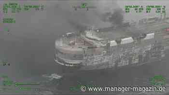 Autofrachter Morning Midas weiter in Brand: Bergung von Schiff mit 800 Elektroautos unwahrscheinlich, Frachter wird wohl sinken