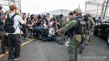 Protest gerät aus dem Ruder: Gewalteskalation in Abschiebezentrum bei New York