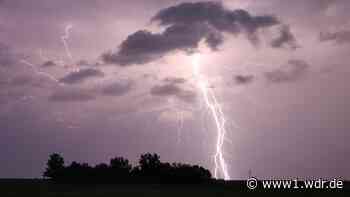 Am Samstag wieder heiß - Unwetterwarnung für NRW