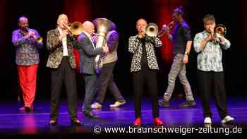 Blechbläser mit viel Humor begeistern im Scharoun-Theater Wolfsburg
