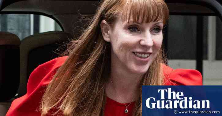 Labour ‘staking everything’ on billions in investment to reverse UK’s decline