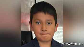 Police search for missing 7-year-old boy in Winnipeg