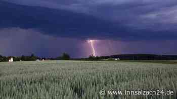 Hitzeknall bringt Unwetter: Gewitter- und Starkregen-Warnung in Bayern – diese Kreise sind betroffen