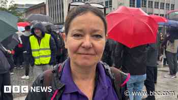 Anti-racism rally in Belfast after days of violence