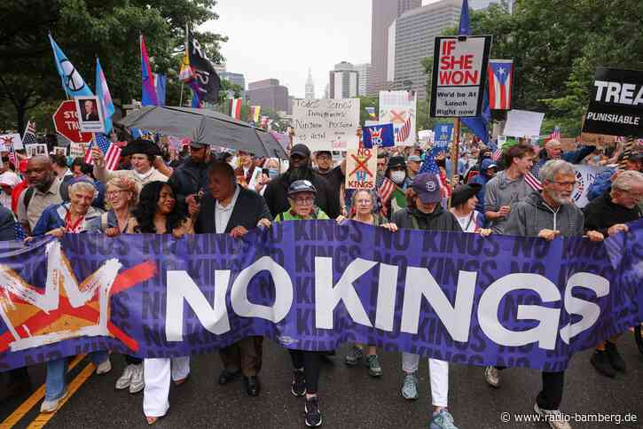 «No Kings»: Landesweite Proteste gegen Trump kommen in Gang