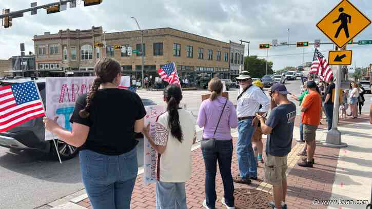'We're interested in keeping this a democracy': Hundreds gather for No Kings protest in Taylor