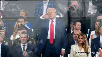 Umstrittene Feierlichkeiten: Trump eröffnet Militärparade - Zehntausende bei landesweiten Gegenprotesten