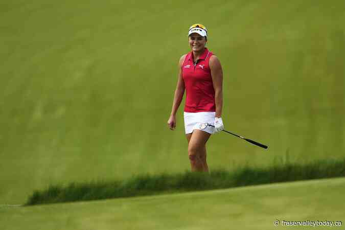 Lexi Thompson shares Meijer LPGA Classic lead in bid for first win in six years