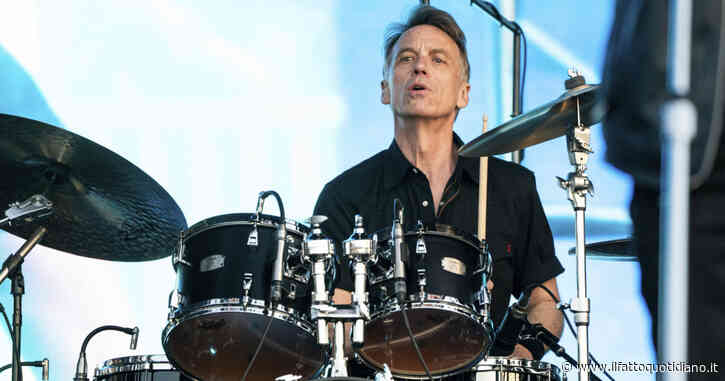 “Dopo 27 anni fantastici, ho compiuto gli ultimi passi sulla pedana della batteria per i mitici Pearl Jam”: Matt Cameron ha abbandonato la band