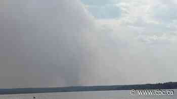 Leaf Rapids evacuation underway, Thompson declares state of emergency due to Manitoba wildfires