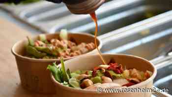 Von Krokodil-Burger bis Aktivkohleeis: Was Besucher beim Street Food Market in Rosenheim erwartet