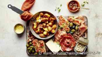 Tapasboard „picante“ mit Patatas bravas