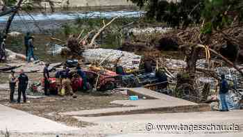 Nach Flut in Texas: Suche nach Vermissten - und Verantwortlichen