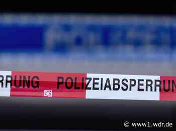 Frau in Issum bei Unfall aus Auto geschleudert
