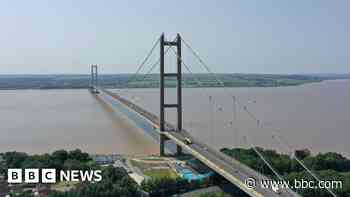 Humber Bridge reopens after crash