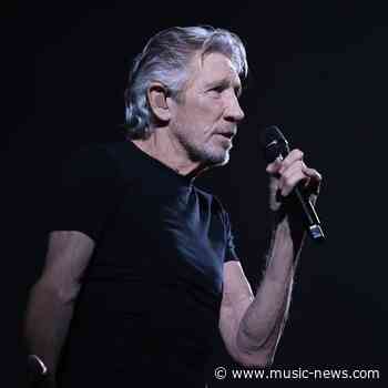 Roger Waters declares independence from UK government