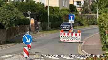 Hitzeschäden: Reparatur der K415 läuft noch, Straße bei  Bad Sachsa ist gesperrt