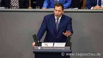 Haushaltsentwurf: Klingbeil verspricht Bürgern spürbare Verbesserungen