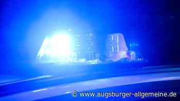 Unfall auf A7 endet glimpflich: Auto kracht frontal gegen Leitplanke