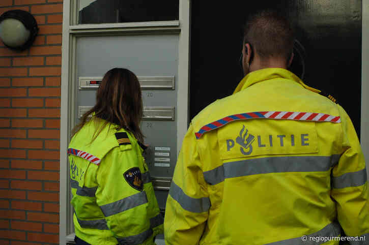 Ouder echtpaar beroofd door nepagenten in Edam, politie zoekt getuigen