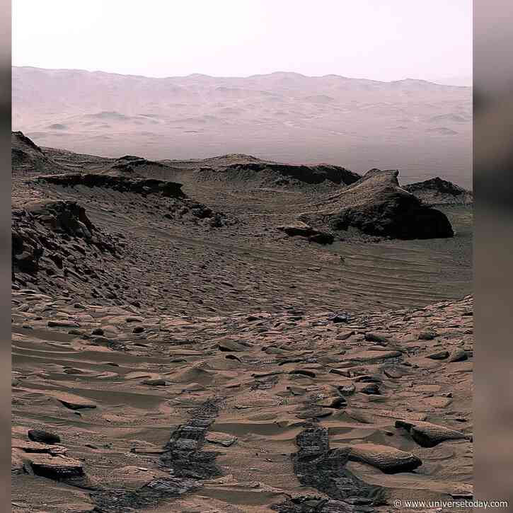 How the Chemistry of Mars Both Extended and Ended Its Habitability