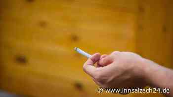 Frau (79) aus Schwaz raucht und setzt ihr Bett in Brand – Tochter eilt zu Hilfe