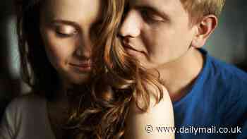 Eau de ovulation: Women smell more attractive to men during their fertile period, study finds