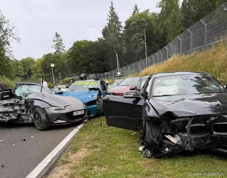 Het is een zooitje op en rond de Nürburgring