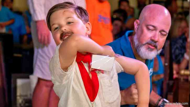 6-year-old boy from Baton Rouge steals spotlight at Ernest Hemingway look-alike contest in Key West