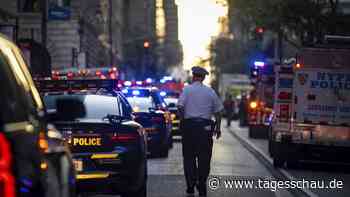 Mehrere Opfer nach Schüssen in New York - Polizist tot