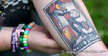 Deze Amerikaanse trans personen zijn naar Nederland gevlucht voor het beleid van Trump. Ze zitten in Ter Apel waar ze asiel hebben aangevraagd