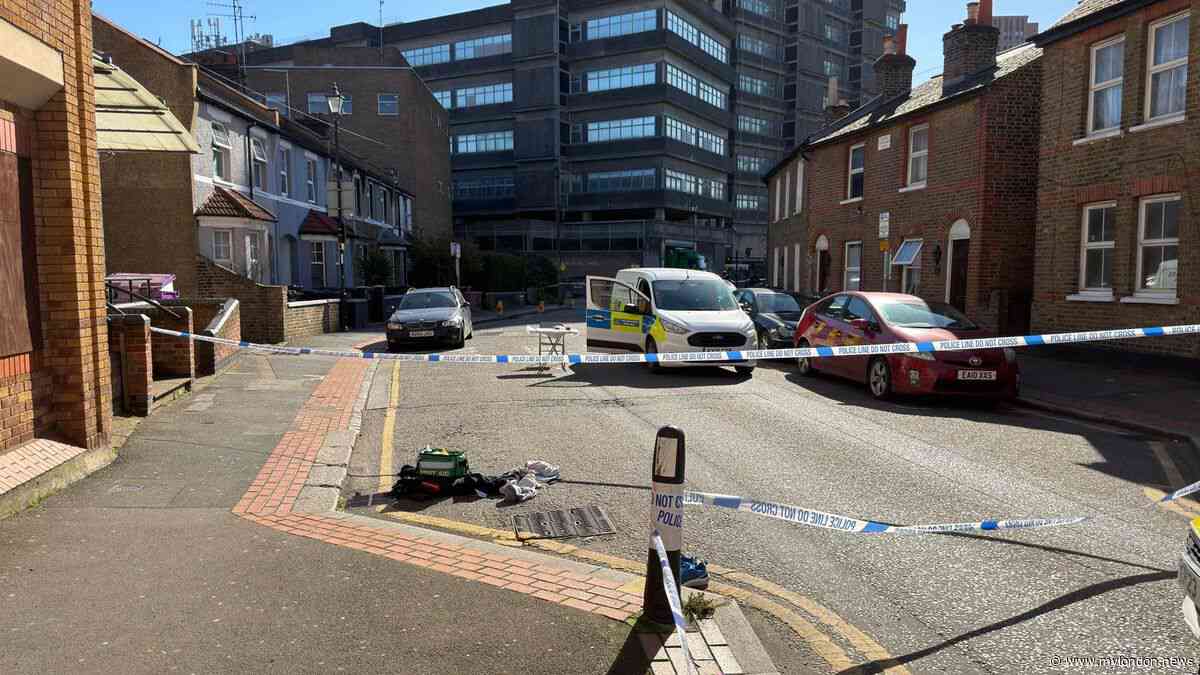 Police search for Fiat 500 after Croydon hit-and-run leaves man in critical condition
