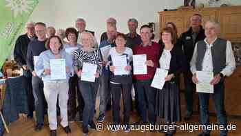 Alpenverein Kaufering ehrt langjährige Mitglieder
