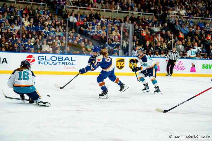 Vancouver Goldeneyes defeat Sirens 5-2 as Annas shine in victory