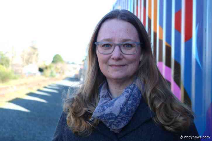 Time travel: B.C. councillor says time switch puts students at risk
