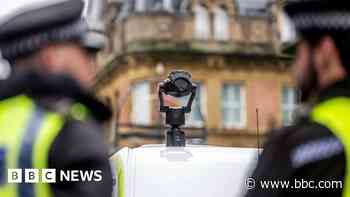 Police tweak 'biased' facial recognition software