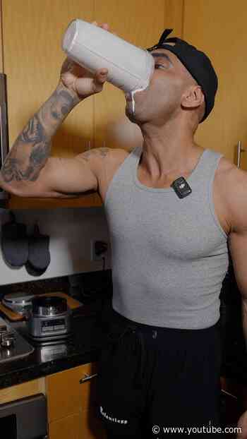 EASIEST WAY TO GET IN 50G OF PROTEIN