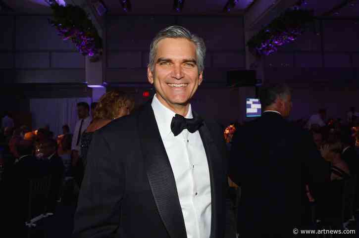 Ex-Sotheby’s CEO Tad Smith Banks on NFTs, Agrees to Buy Collectibles Platform Candy Digital