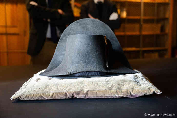 Guillaume Cerutti Departs Pinault Collection, Rediscovered Napoleon Hat on View, and More: Morning Links for March 27, 2026