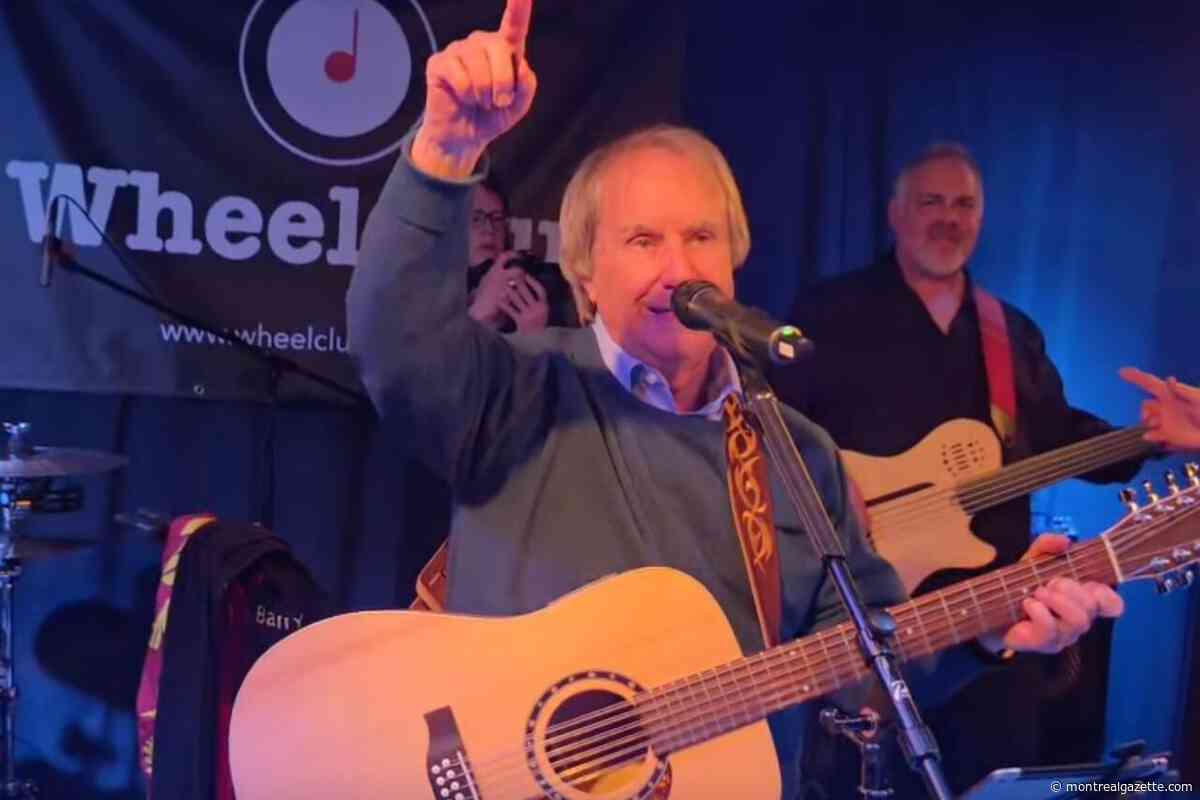 WATCH: Chris de Burgh treats fans at N.D.G.'s Wheel Club with surprise performance