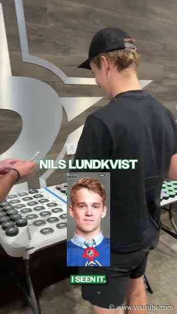 Asking Dallas Stars players to sign old photos of themselves