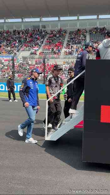 Soaking up Suzuka's atmosphere 🫶 #F1 #RedBullRacing