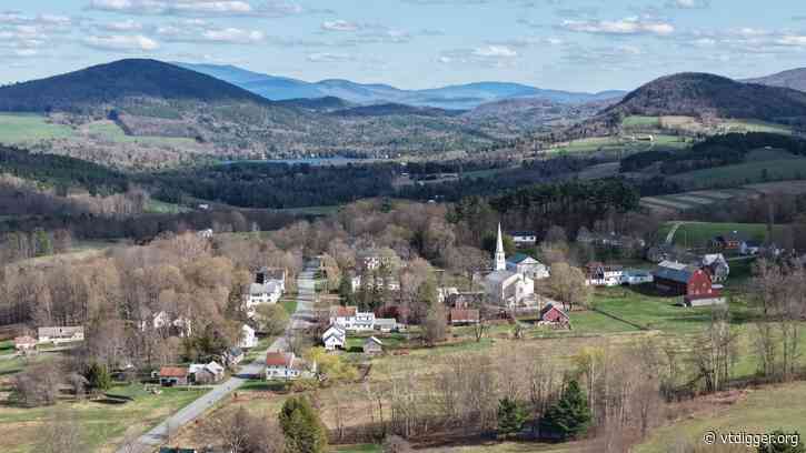 Peacham preemptively transferring ownership of its school building to town